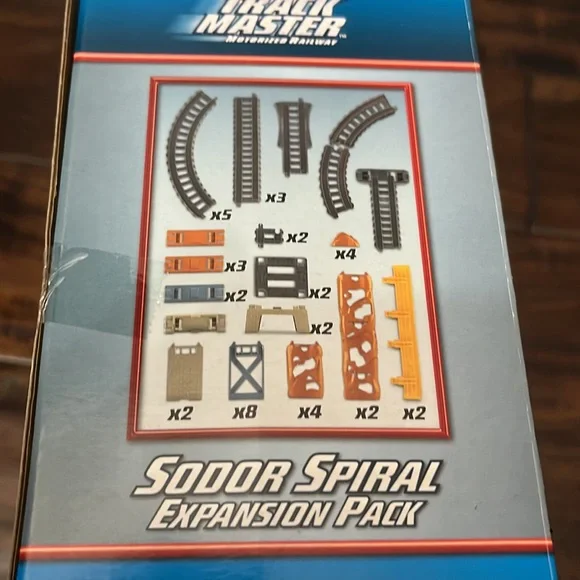Thomas and Friends Track Master Motorized Railway - Sodor Spiral Expansion Pack - Picture 3 of 6